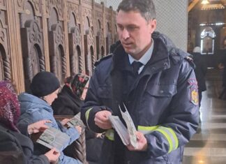 Pompierii suceveni, mai aproape de credincioși: Acțiuni de informare preventivă în lăcașurile de cult din județ, în cadrul Săptămânii Protecției Civile
