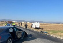 Accident rutier între Marginea și Rădăuți: coliziune între autoturism și microbuz, trafic blocat