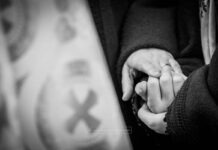 Arhiepiscopia Sucevei și Rădăuților mulțumește donatorilor: peste 100.000 de lei strânși pentru familia preotului Ioan Cozma din Vatra Dornei