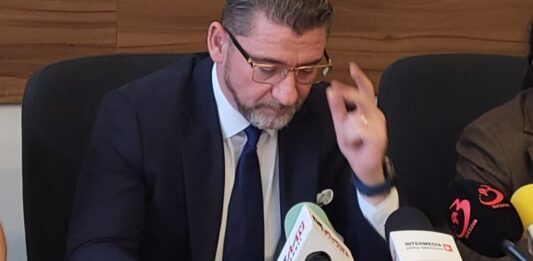 Prefectul Traian Andronachi: CJ Suceava, model de eficiență administrativă, funcționând cu 48% mai puțini angajați decât plafonul maxim, în timp ce Primăria Suceava va trebui să concedieze între 50 și 80 de persoane