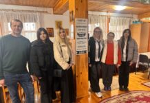 „Bucurie și Lumină” la Colegiul Național „Eudoxiu Hurmuzachi” Rădăuți: Elevi și profesori au dăruit de Paști cadouri persoanelor vulnerabile