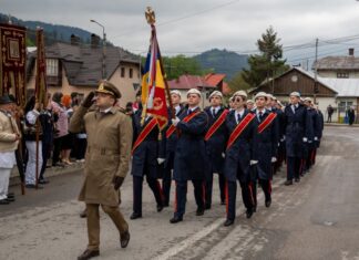 Elevii Colegiului Național Militar „Ștefan cel Mare” Câmpulung Moldovenesc, prezenți la mai multe ceremonii dedicate Zilei Eroilor