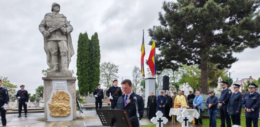 Prefectul Bogdan George Păstrăv, de Ziua Eroilor: „Să păstrăm vie memoria eroilor și să transmitem respectul față de sacrificiul lor generațiilor viitoare”