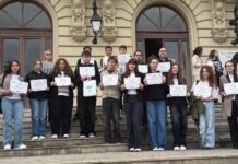 Colegiul Național „Eudoxiu Hurmuzachi” Rădăuți, reconfirmat „Școală de Chimie” la nivel național