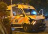 Tânărul care a intrat cu mașina într-o ambulanță la Câmpulung Moldovenesc nu a acordat prioritate. De la SAJ Suceava va fi redistribuită o altă autosanitară până la finalizarea reparațiilor celei avariate