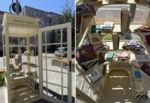 Mini-bibliotecă în aer liber la Suceava: un raft cu cărți de Eminescu și nu numai, pentru toți cititorii