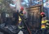 Incendiu violent într-o gospodărie din Voitinel. Pompierii au salvat locuințele învecinate