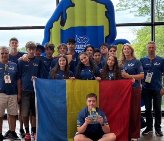 Echipa de robotică „Royal Engineers” de la Colegiul Național „Ștefan cel Mare” Suceava, performanță internațională de excepție- Locul I – Sustain Award la competiția Michiana Premier Event din SUA