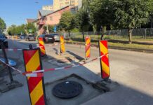 Primăria Suceava modernizează capacele de canalizare de pe strada Mihai Viteazu: Sistem telescopic, mai eficient și mai silențios