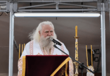 IPS Calinic l-a rugat pe IPS Teodosie să citească rugăciuni de dezlegare la finalul Sfintei Liturghii, dar nu moliftele