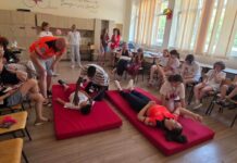 SAJ Suceava, alături de tinerii francofoni: Lecții practice de prim ajutor la Școala de Vară organizată de Alianța Franceză Suceava