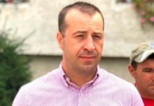Lucian Harșovschi reacție fermă la zvonurile privind excluderea sa din PNL după venirea lui Vasile Rîmbu în partid:Am încrederea celor peste 11.000 de cetățeni care m-au susținut, dar și a tot mai multor suceveni care, zi de zi, își exprimă nemulțumirea față de aroganța și prigoana la care sunt supuși de Vasile Rîmbu.
