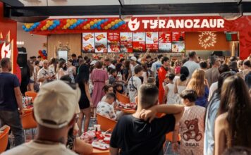 Strong MND continuă extinderea portofoliului și inaugurează primul restaurant Tyranozaur din Botoșani