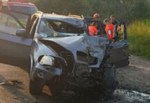 Accidentul cu un tânăr mort și alți doi răniț de la Soloneț: Șoferul BMW era beat și a intrat într-un camion care ieșea din curtea unei firme