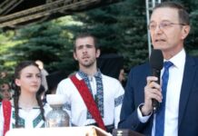 Chindie culturală la Mănăstirea Moldovița: Academicianul Ioan-Aurel Pop, invitat special