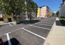 Marcaje rutiere pe strada Aurora din Burdujeni, după finalizarea lucrărilor de reabilitare