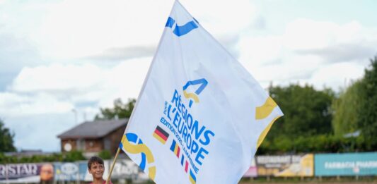 Turneul „Patru Regiuni pentru Europa” a început la Fălticeni. Suceava a debutat cu o victorie la fotbal