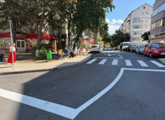 Parcare nouă cu 60 de locuri pe strada Narciselor. Primarul Rîmbu explică situația de pe Vișinilor