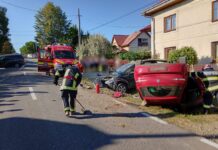 Accident pe DN 2E, în satul Clit. Două persoane rănite după ce un șofer a efectuat o depășire în coloană și a lovit un autoturism ce vira la stânga