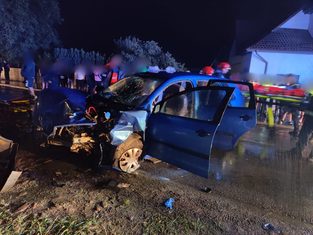 Accident rutier la Vicovu de Sus: patru persoane, dintre care un minor, au fost transportate la spital