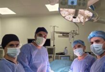 Intervenție chirurgicală-maraton de șase ore la SCJU Suceava: un pacient de 45 de ani cu rinichi polichistici gigantici a primit o nouă șansă la transplant