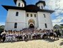 Sărbătoare de suflet la Cajvana. Hramul Parohiei „Nașterea Maicii Domnului”, cu Liturghie, pricesne ale copiilor și agapă frățească