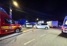 Accident la Costâna: Cinci persoane, dintre care trei copii, duși la spital
