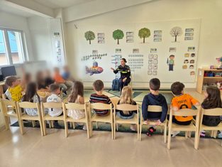 Polițiștii suceveni, alături de elevi la deschiderea anului școlar 2026–2027 la 338 de unități de învățământ