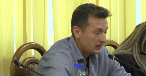 Consilierii locali solicită ședință extraordinară a Consiliului Local Suceava pentru dezbaterea a șase proiecte, inclusiv modificarea regulamentului de parcare