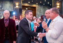 Șoldan, invitat de pensionarii din Asociația CARP Suceava la marcarea Zilei Internaționale a Persoanelor Vârstnice: O zi dedicată celor care ne-au învățat, prin muncă și grijă, ce înseamnă să construiești o familie și o comunitate.